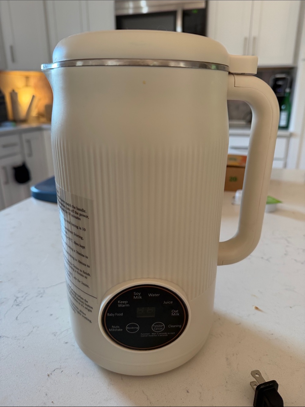 Cream Electric Soy Milk Maker with Digital Controls
